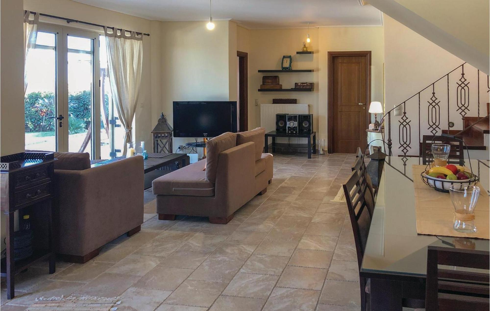 Amazing Home In Koroni With Wifi Экстерьер фото