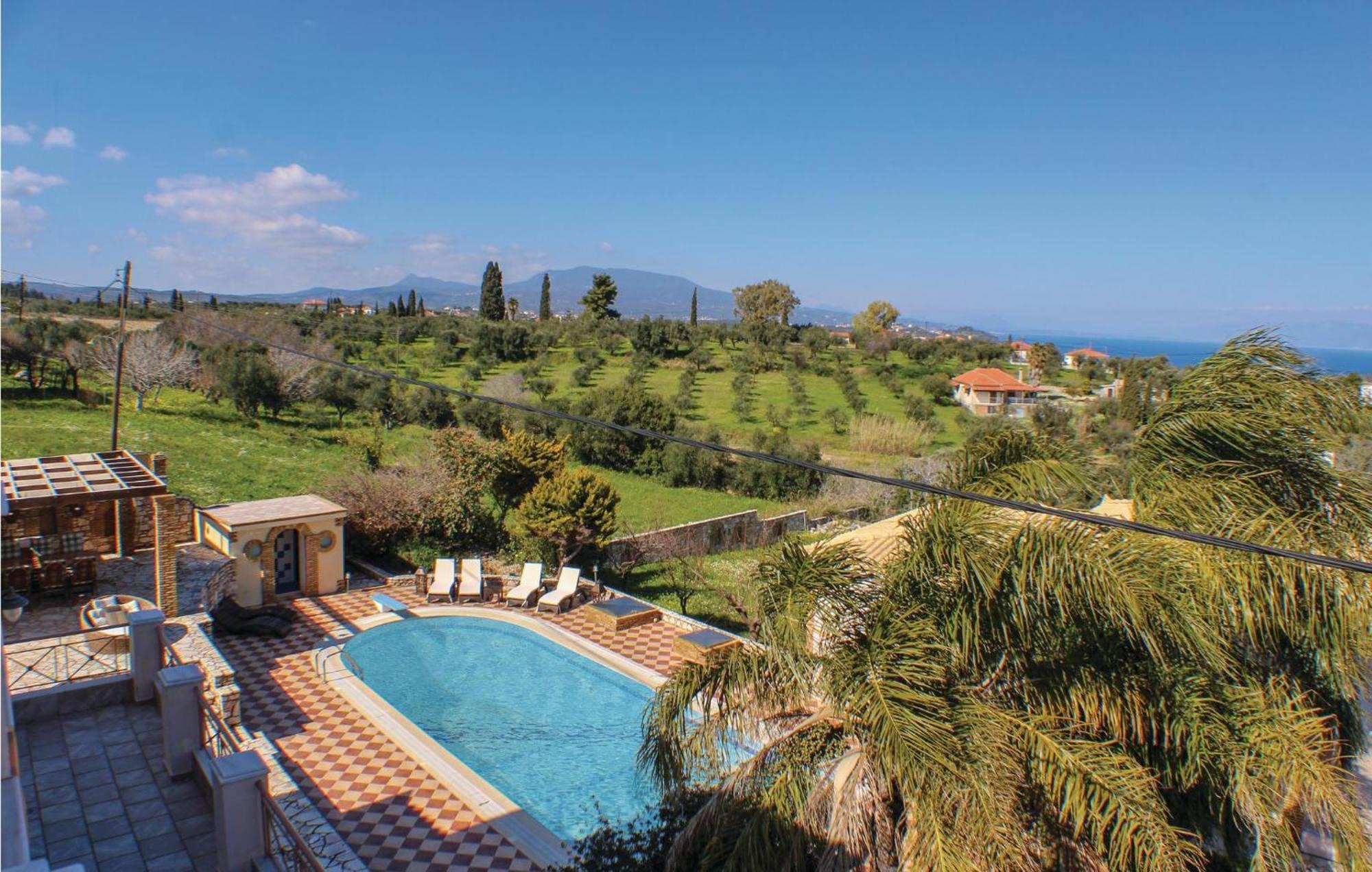 Amazing Home In Koroni With Wifi Экстерьер фото
