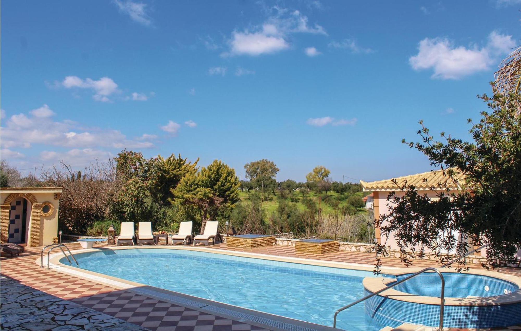 Amazing Home In Koroni With Wifi Экстерьер фото